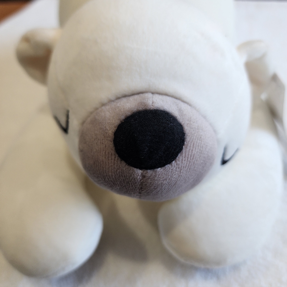 Daiso White and Gray Plush Toy